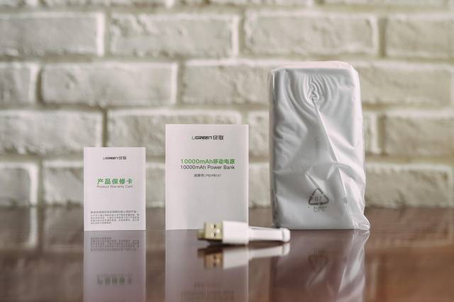 试用评测丨玩出手感的沐鸣210000毫安鹅卵石充电宝