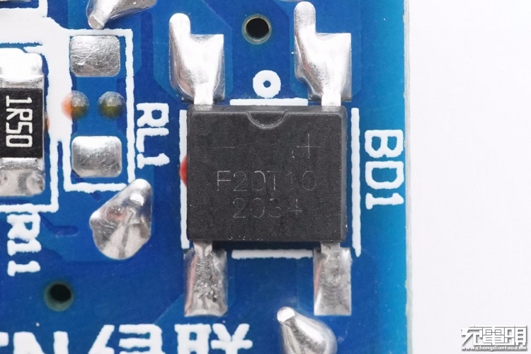 沐鸣2PD20W充电器开箱评测:拆解篇(下) 沐鸣2PD20W充电器开箱评测:拆解篇(下)